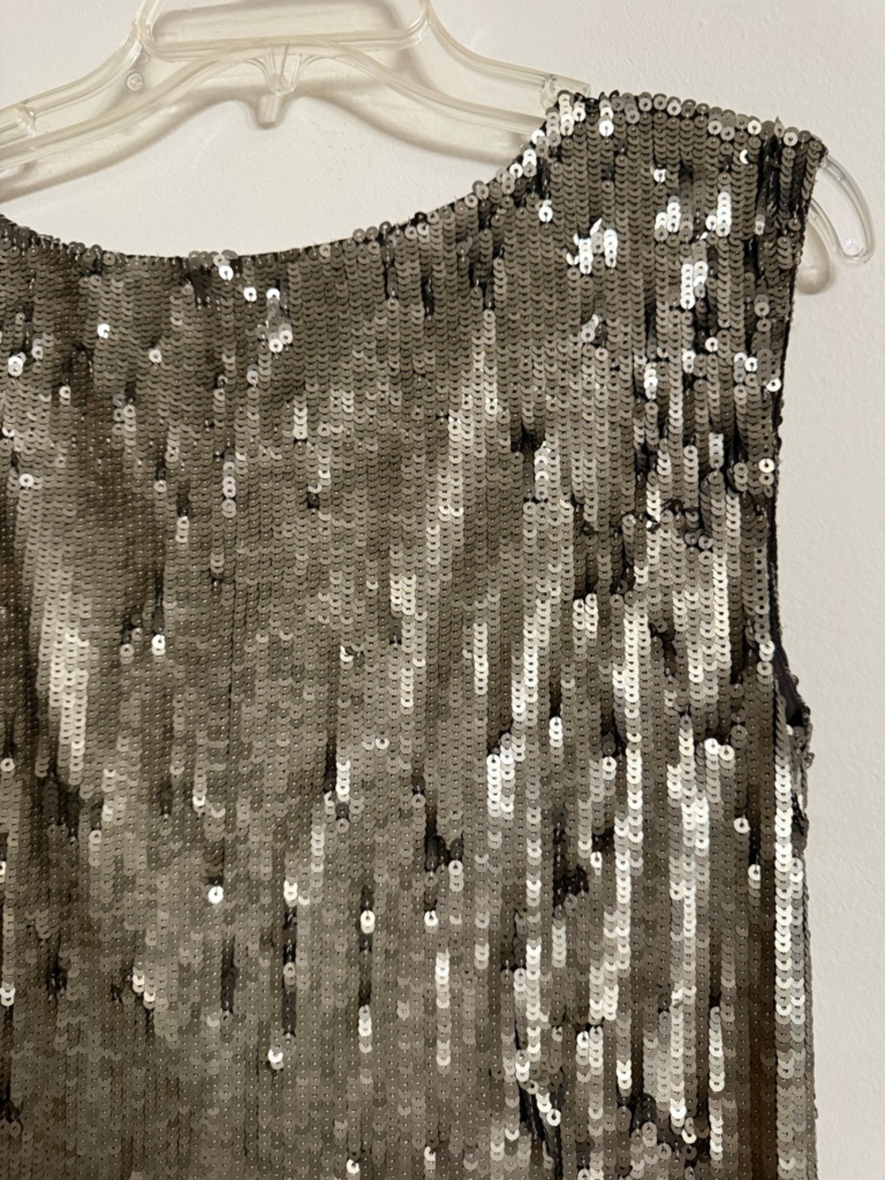 Alice + Olivia Gold Metallic Sequin Shift Dress Medium M - Picture 3 of 4